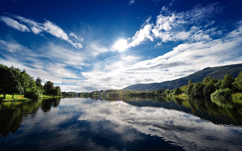 Lake with Mountain Reflection — Sun
