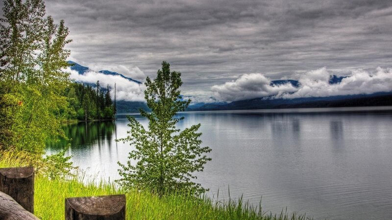 Lake with Mountains — Green, Dramatic, Photograph