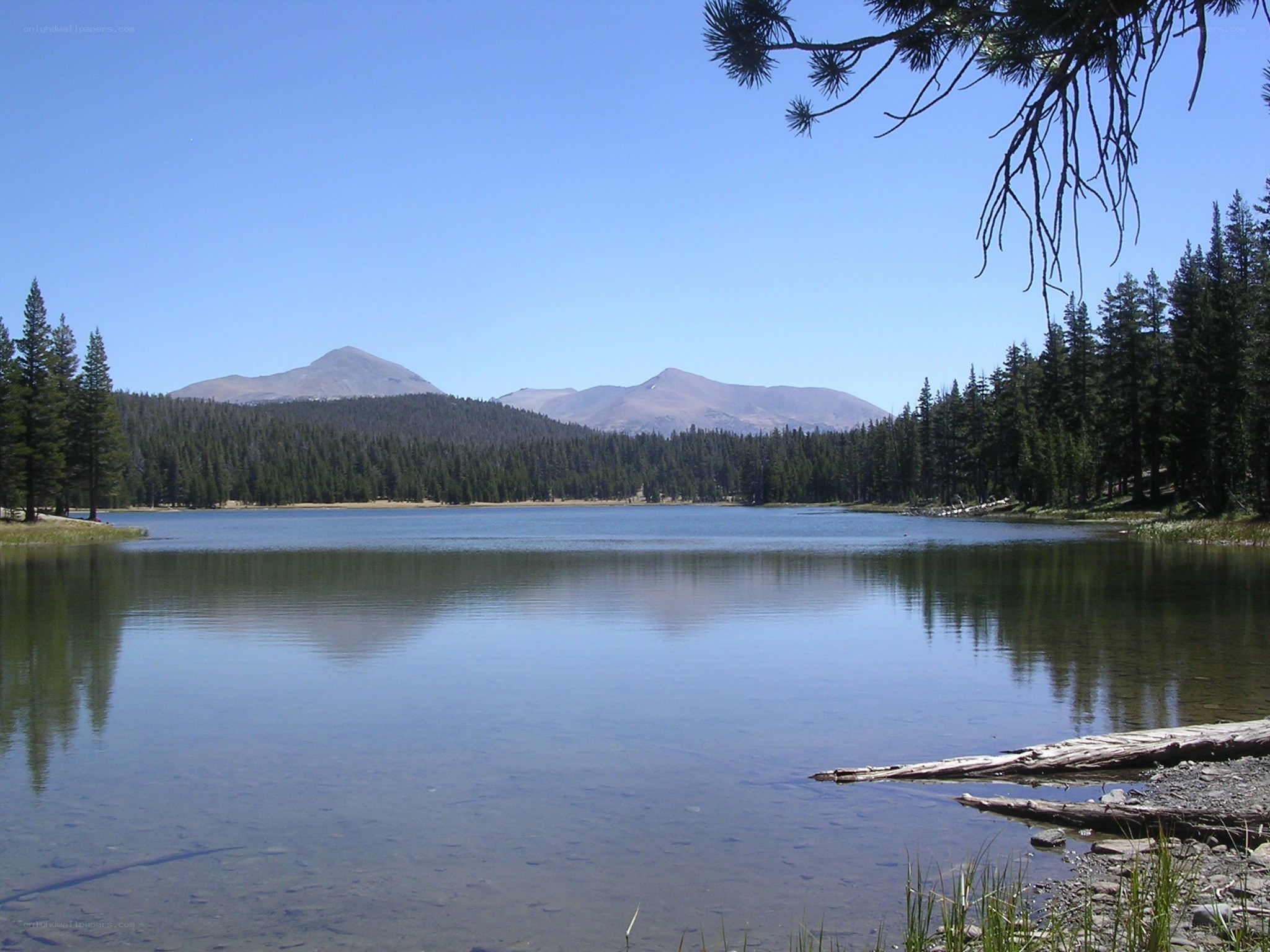 Lake with mountains in background