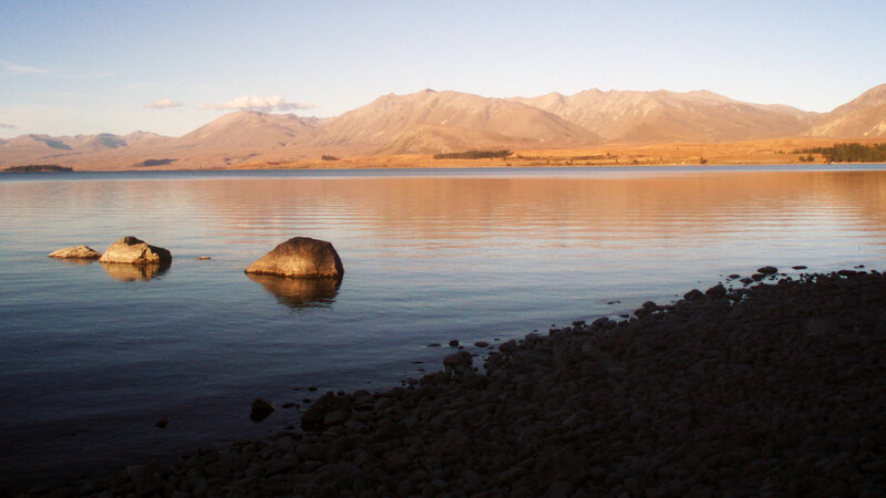 Lake with Rocks and Mountains — Blue