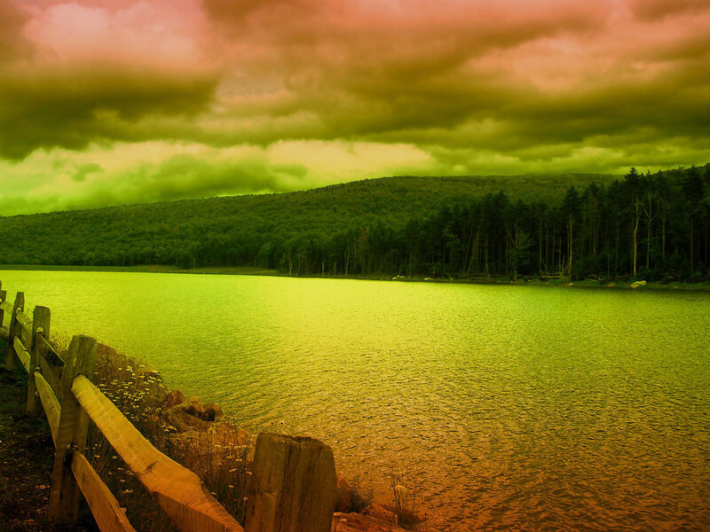 Lake with Wooden Fence — Green