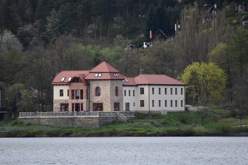 Lakefront Building