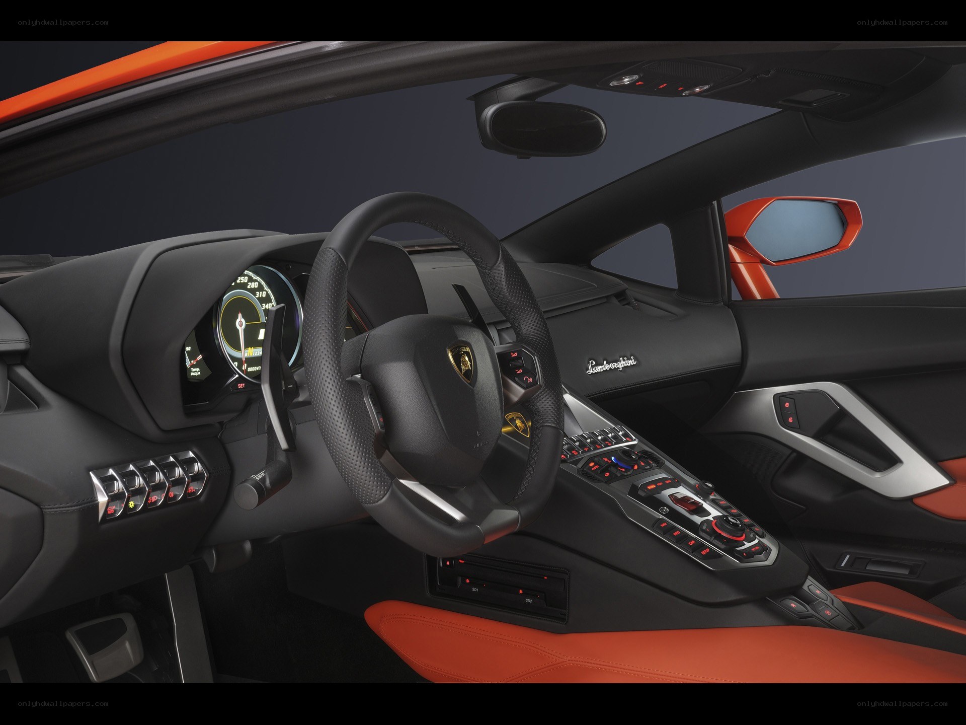 Lamborghini Aventador interior