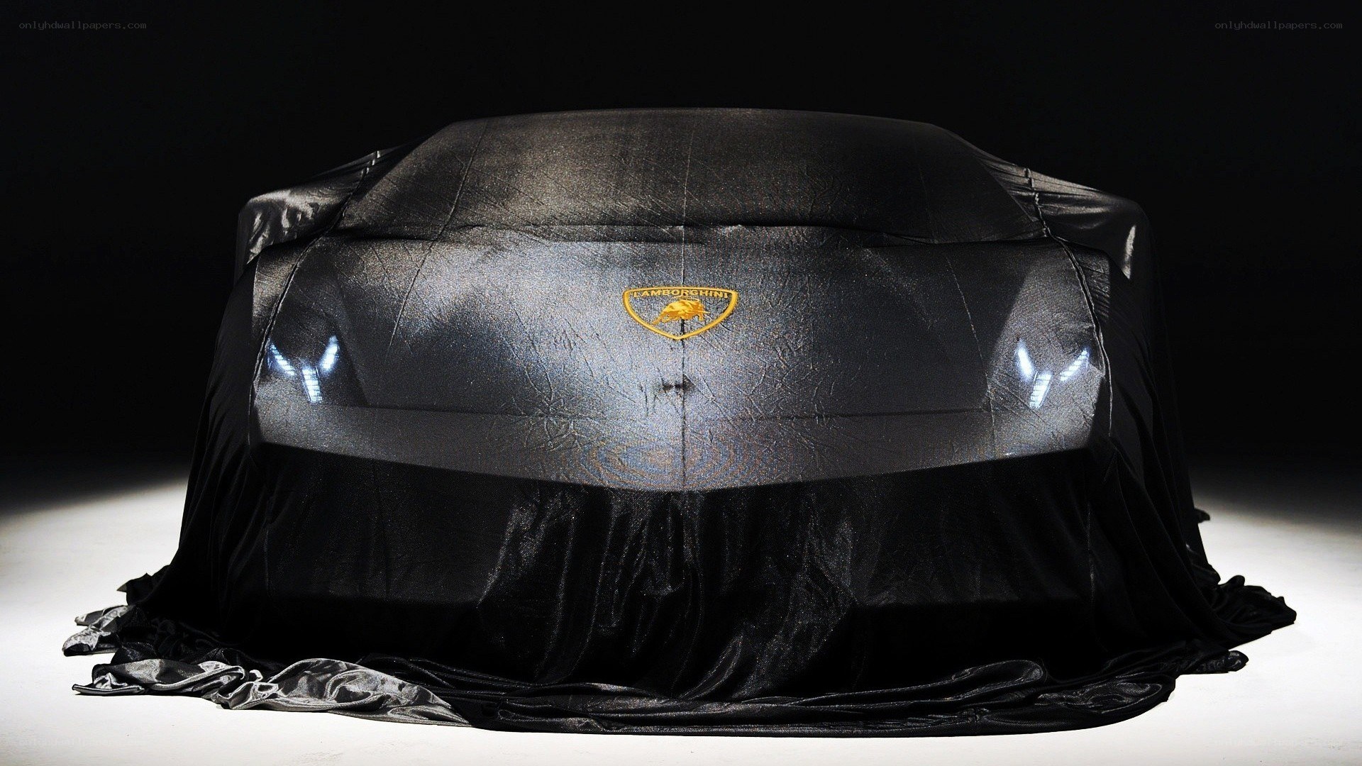 Lamborghini car reveal