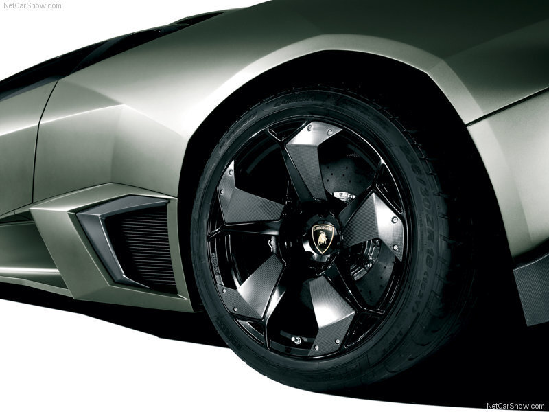 Lamborghini Car Wheel
