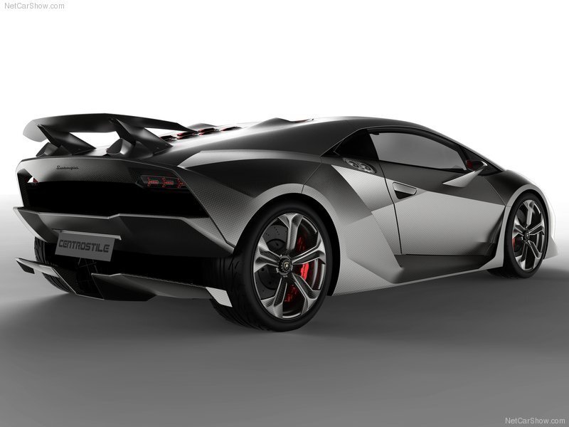 Lamborghini Centrostile — Black
