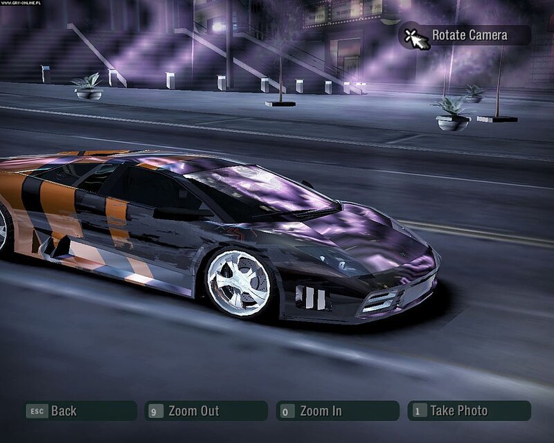 Lamborghini in city at night