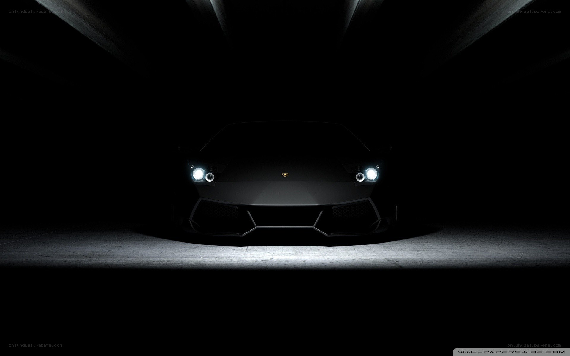 Lamborghini in dark tunnel
