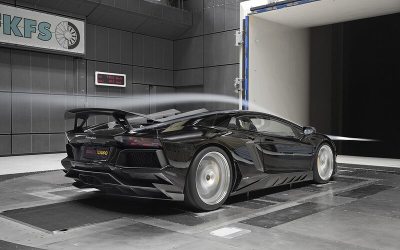 Lamborghini in wind tunnel