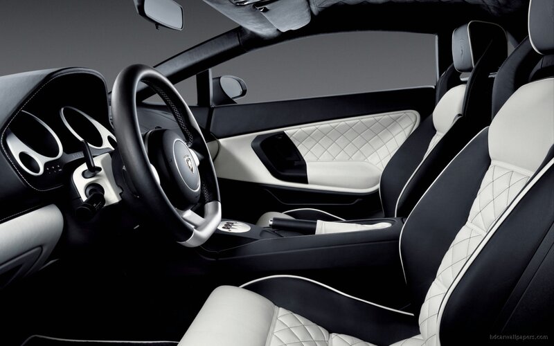 Lamborghini interior cockpit