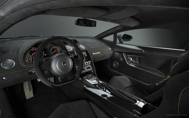 Lamborghini interior with carbon fiber