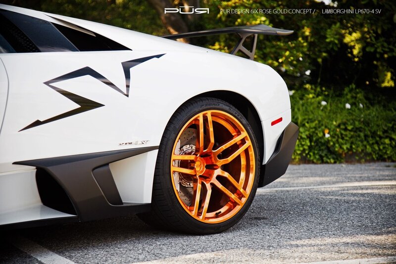 Lamborghini LP670-4 SV with rose gold wheels
