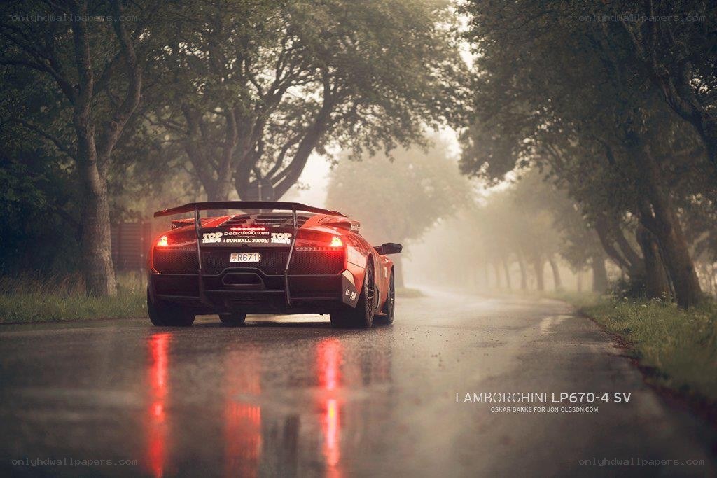 Lamborghini on a rainy road