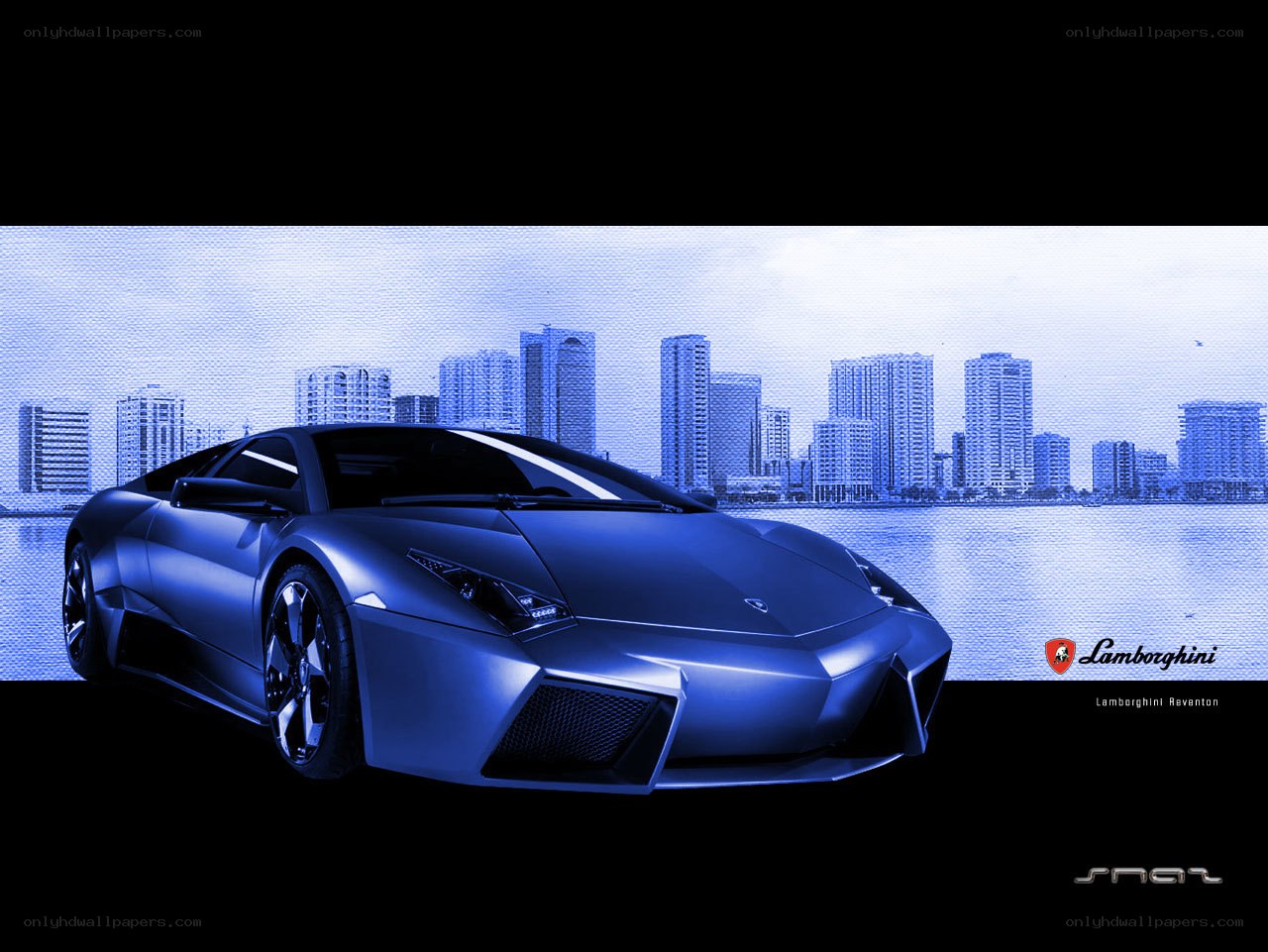 Lamborghini Reventon in blue