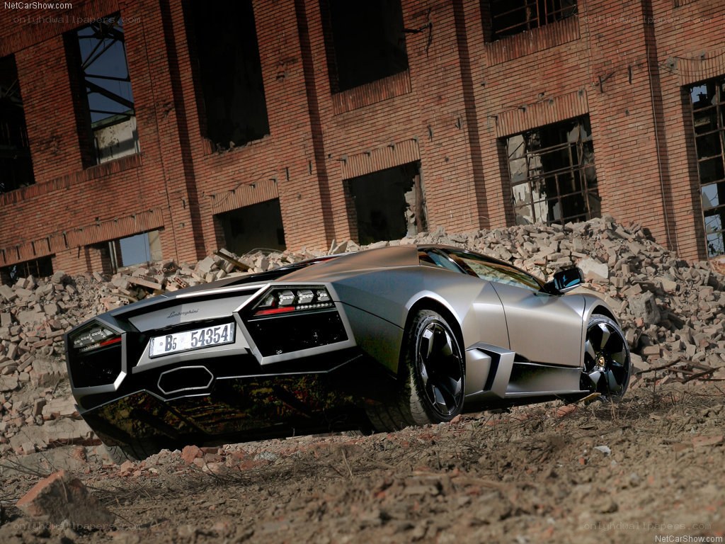 Lamborghini Reventon in ruins