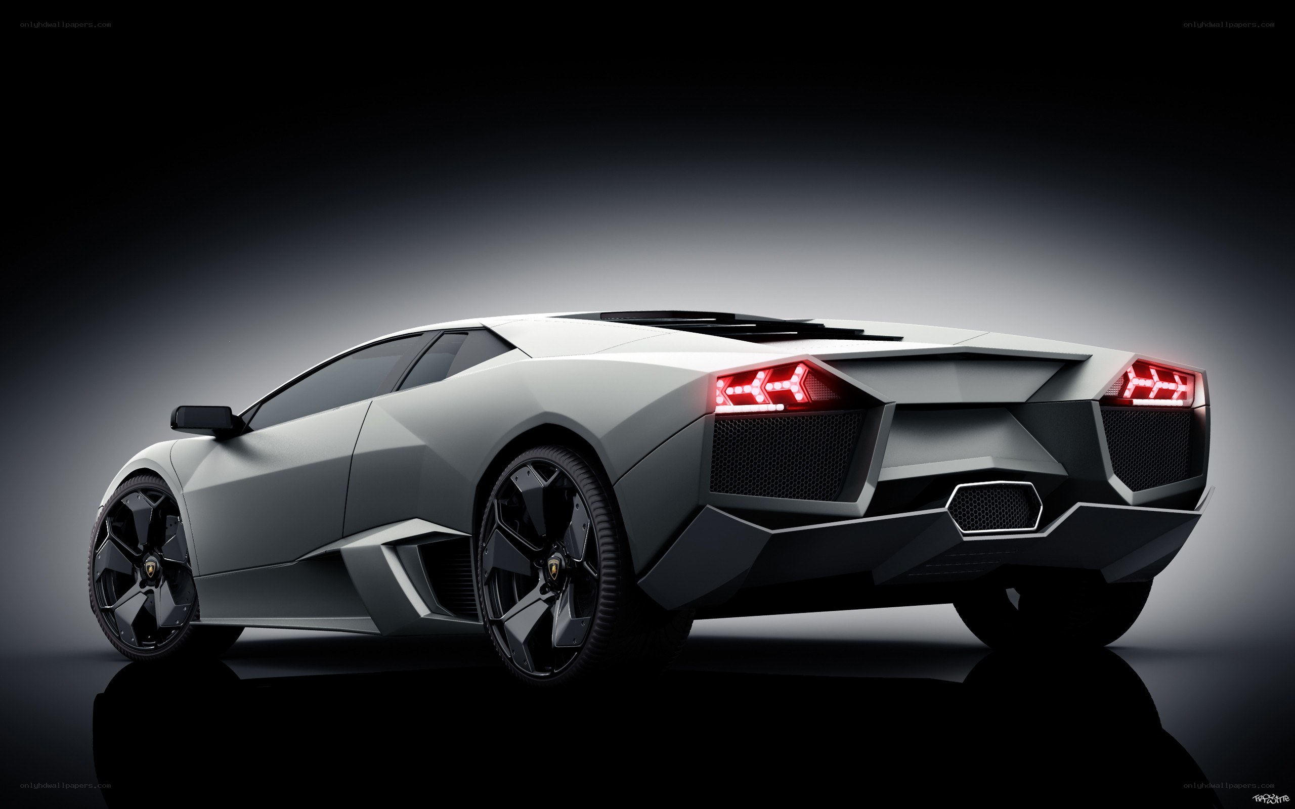 Lamborghini Reventon rear view
