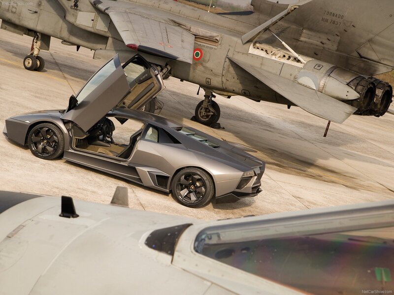 Lamborghini Reventon with fighter jet