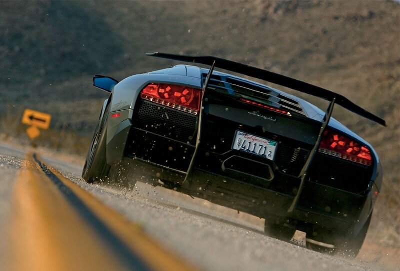 Lamborghini Sports Car — Black, Dynamic