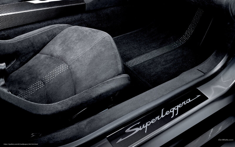 Lamborghini Superleggera interior