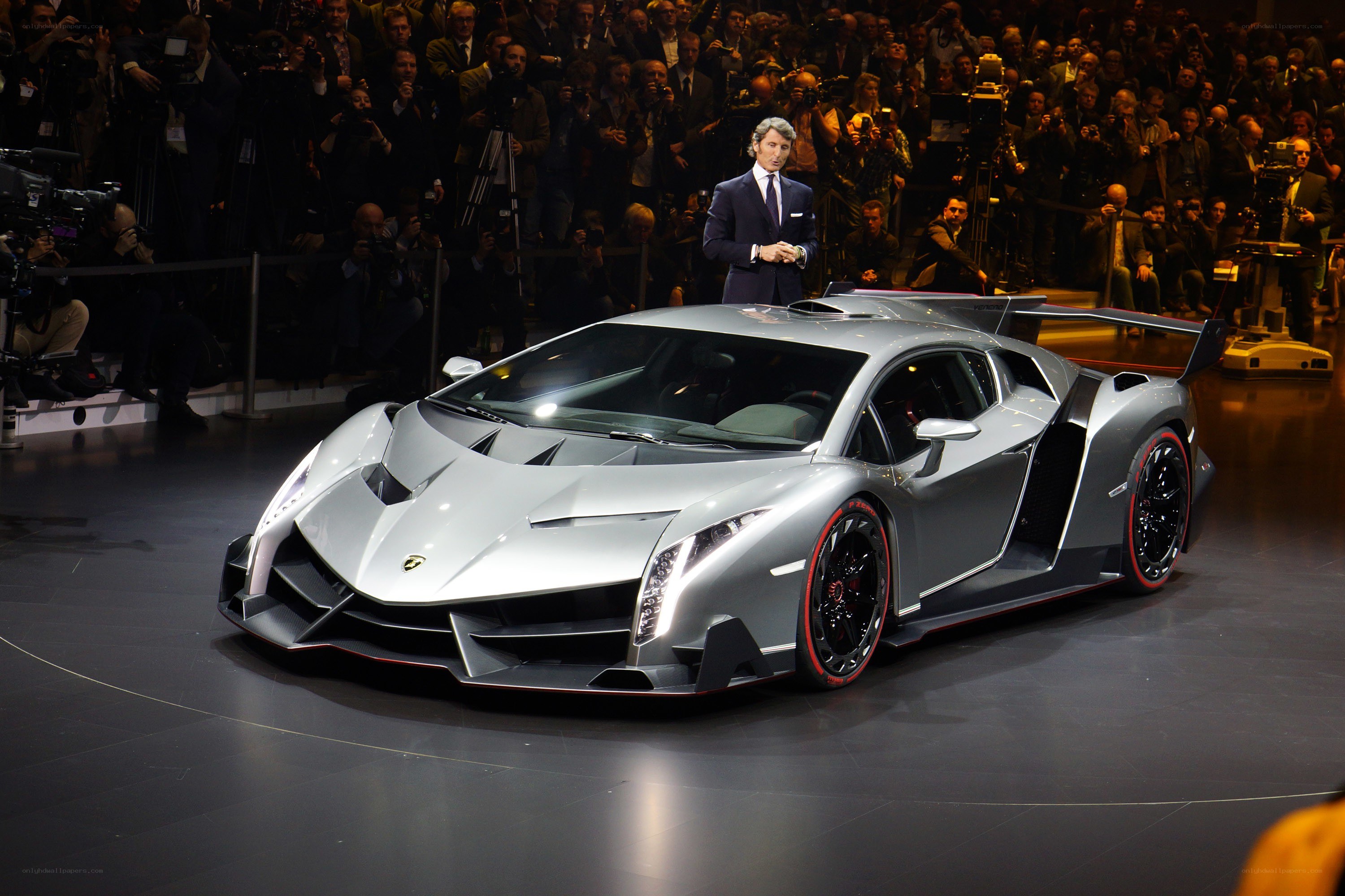 Lamborghini Veneno at auto show