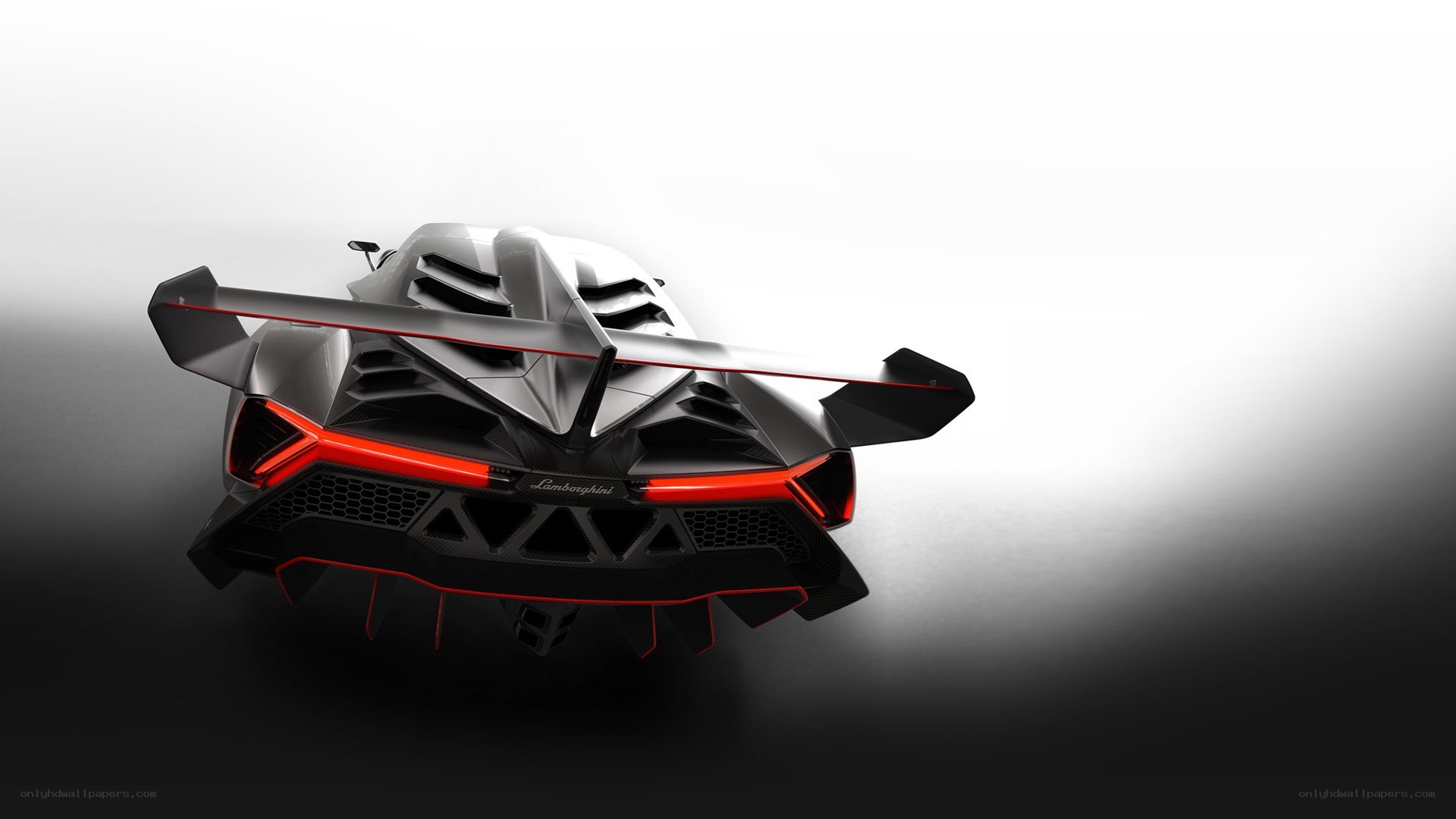 Lamborghini Veneno rear view