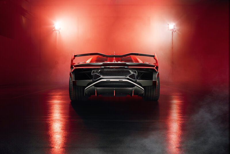 Lamborghini Veneno — Red