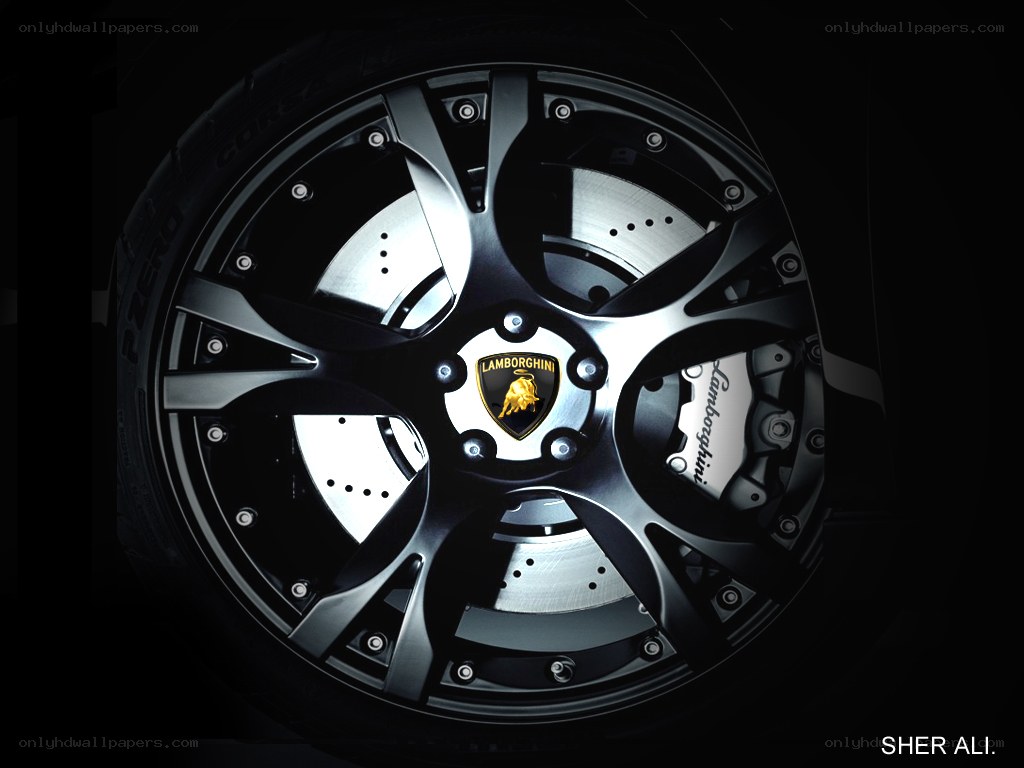 Lamborghini wheel close-up