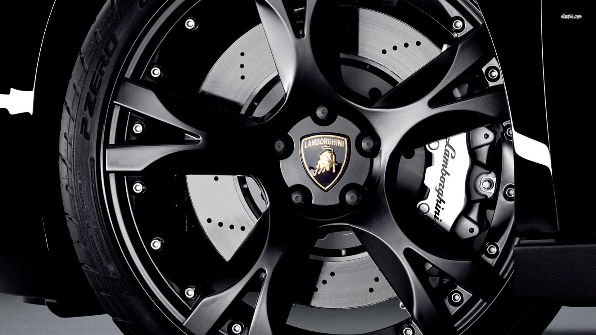 Lamborghini wheel close-up