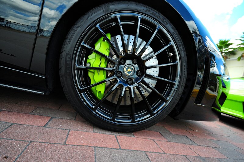 Lamborghini wheel close-up