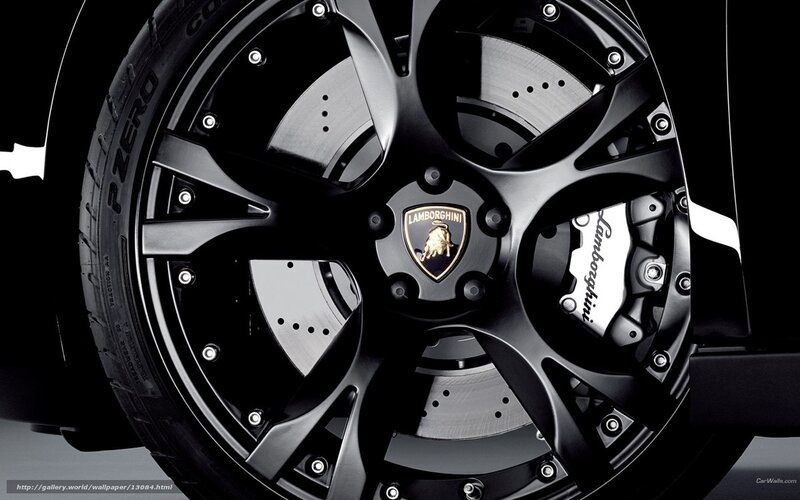 Lamborghini wheel close-up