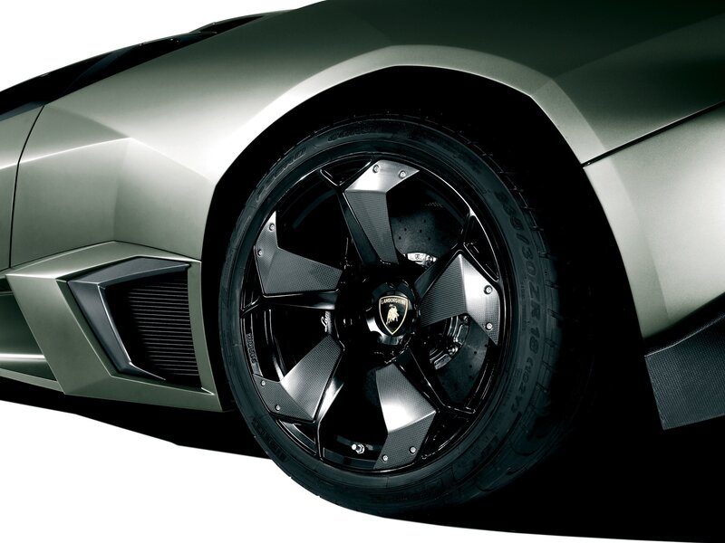 Lamborghini Wheel — Silver, Dramatic, Photograph, Car Body