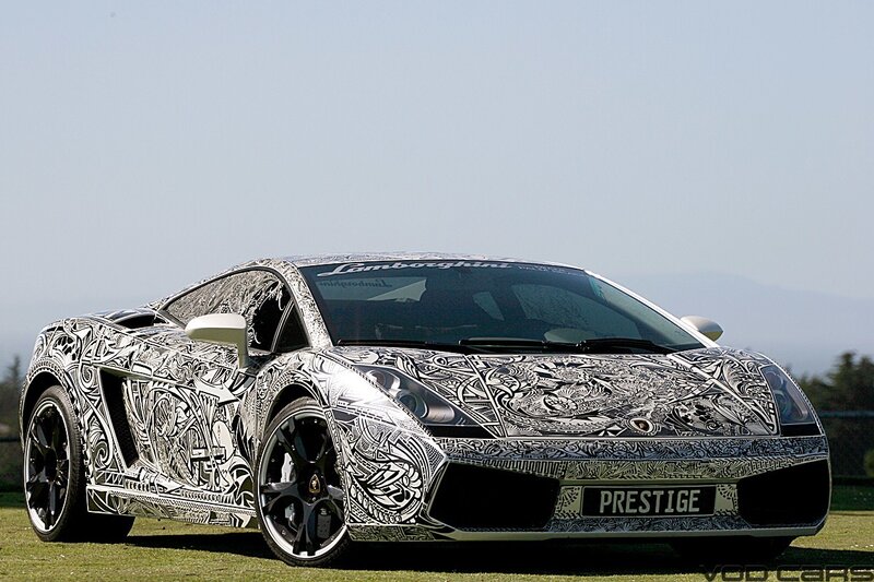 Lamborghini with custom artwork