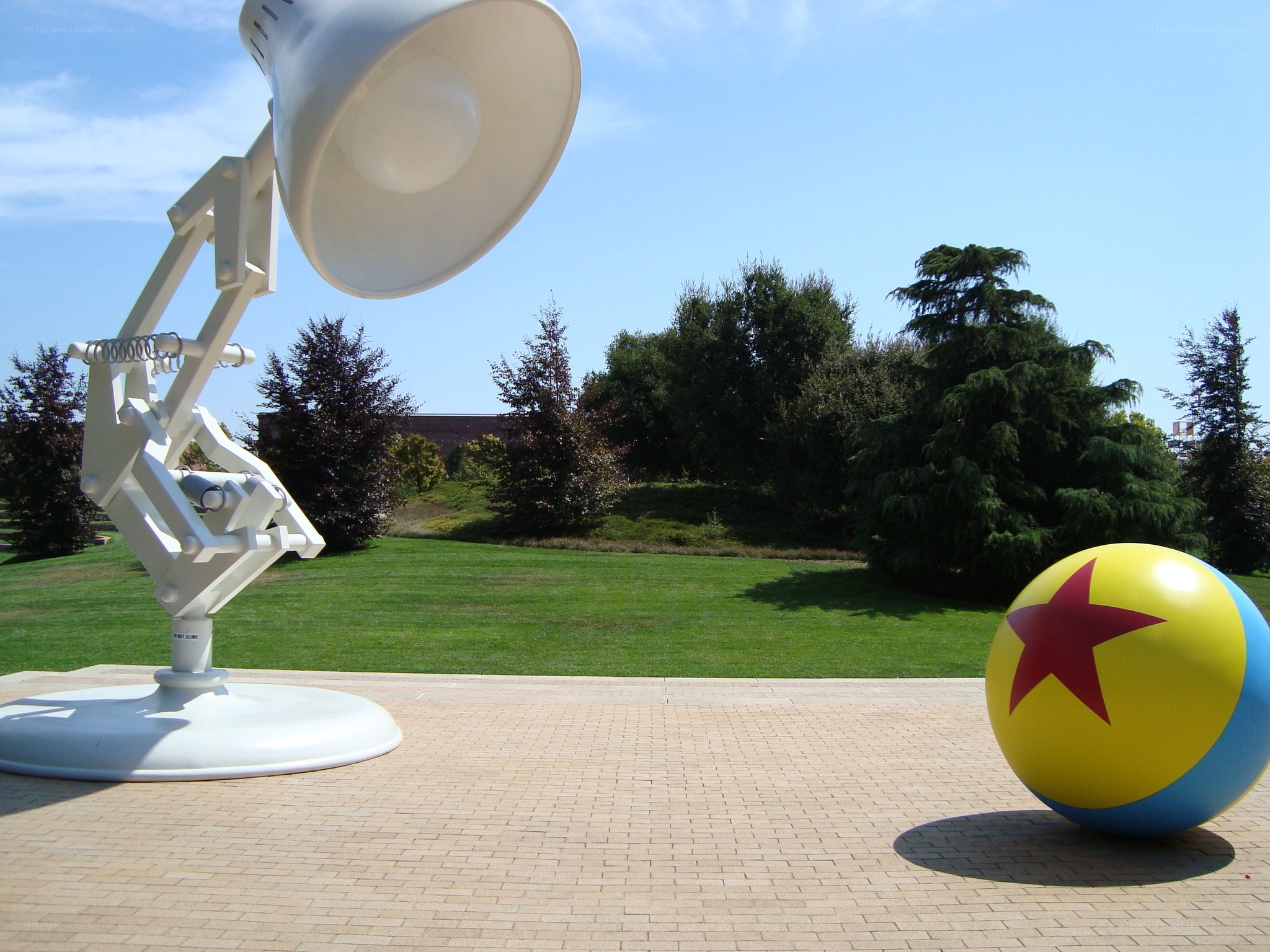 Lamp and ball sculptures