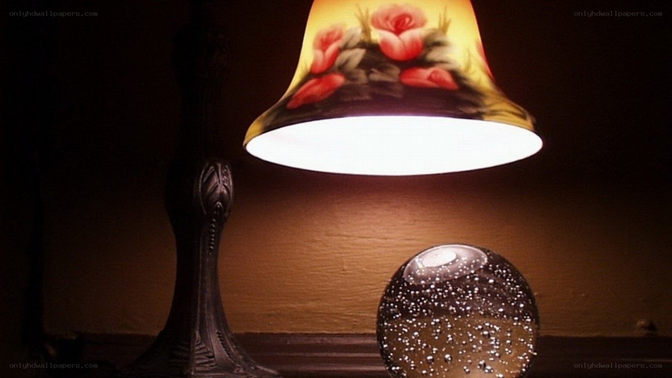 Lamp with floral shade