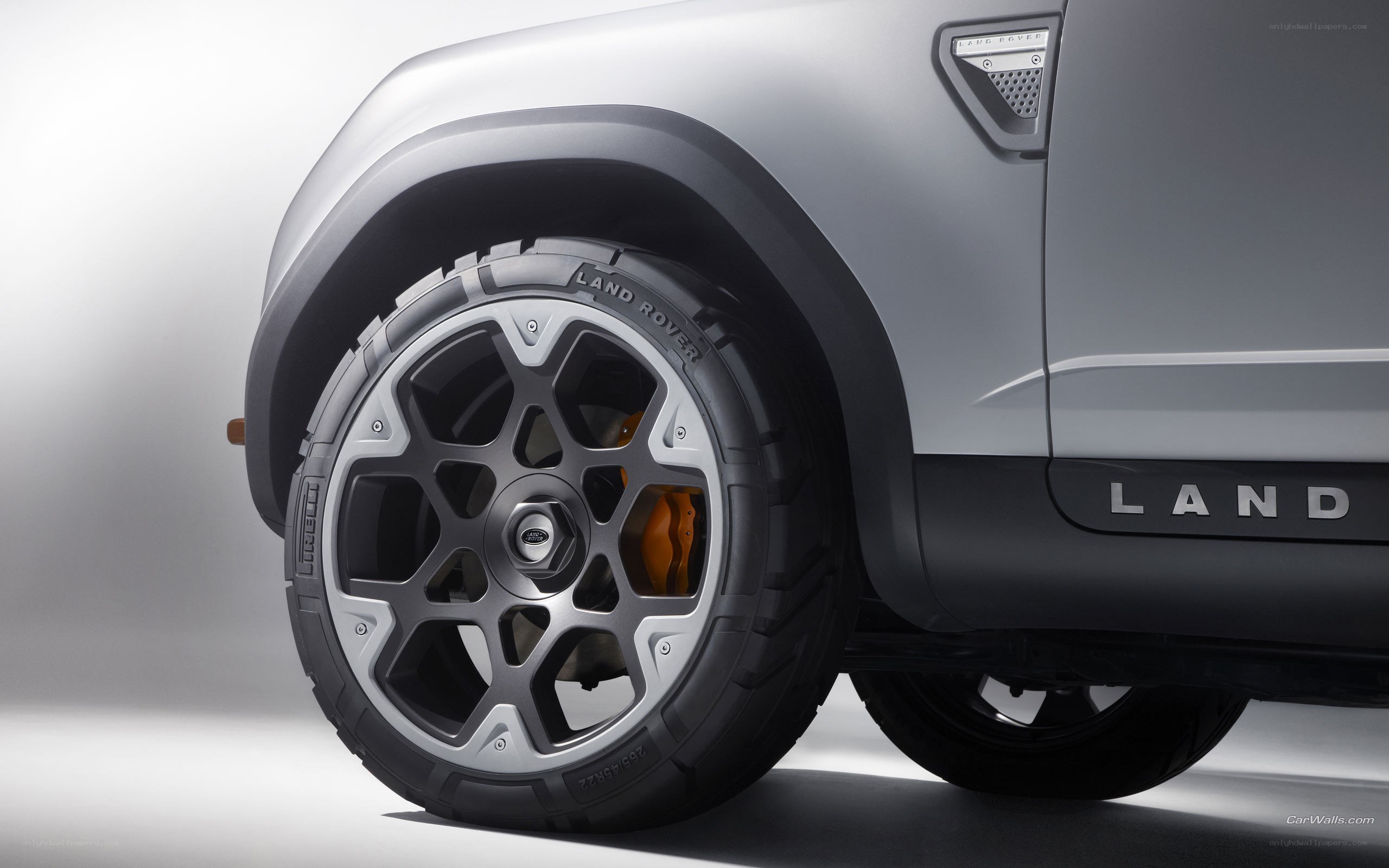 Land Rover wheel detail