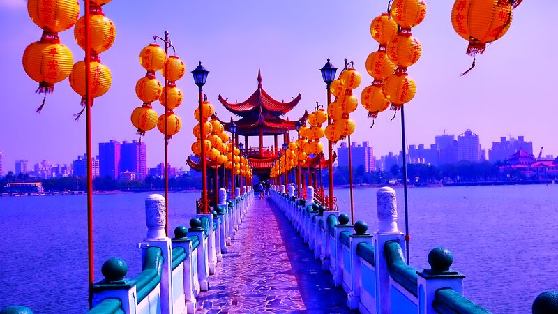 Lantern-decorated Bridge
