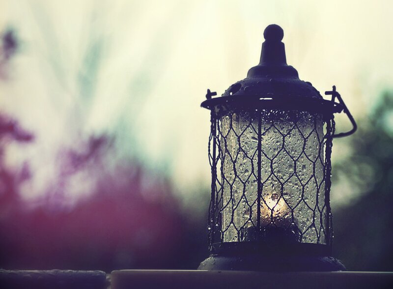 Lantern with Raindrops