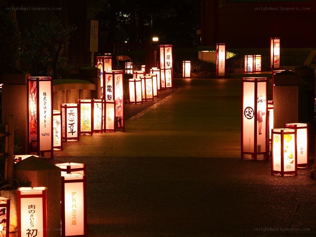 lanterns at night in japan