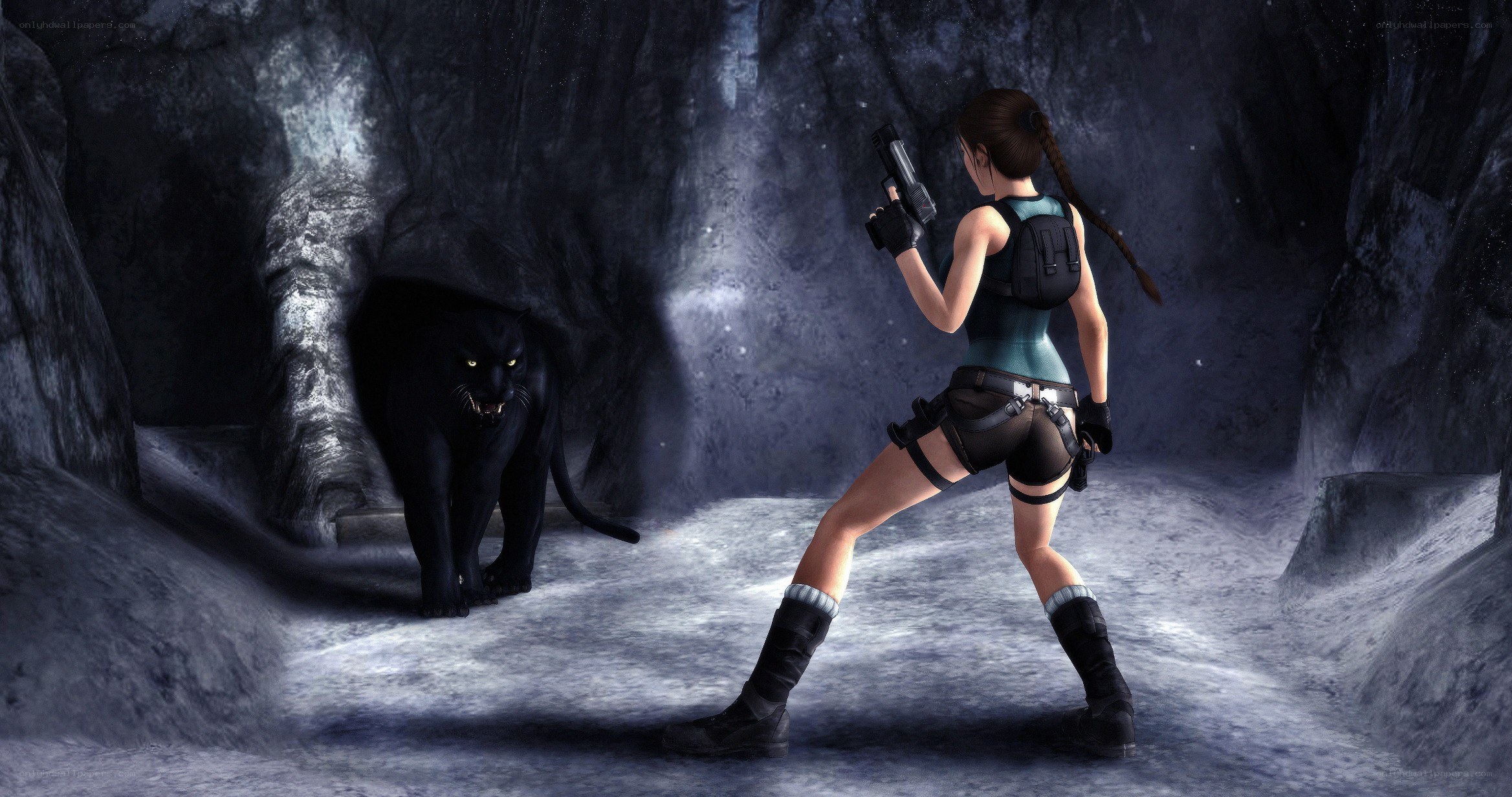 Lara Croft confronts a panther
