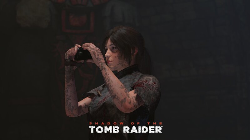 Lara Croft Holding Camera — Black