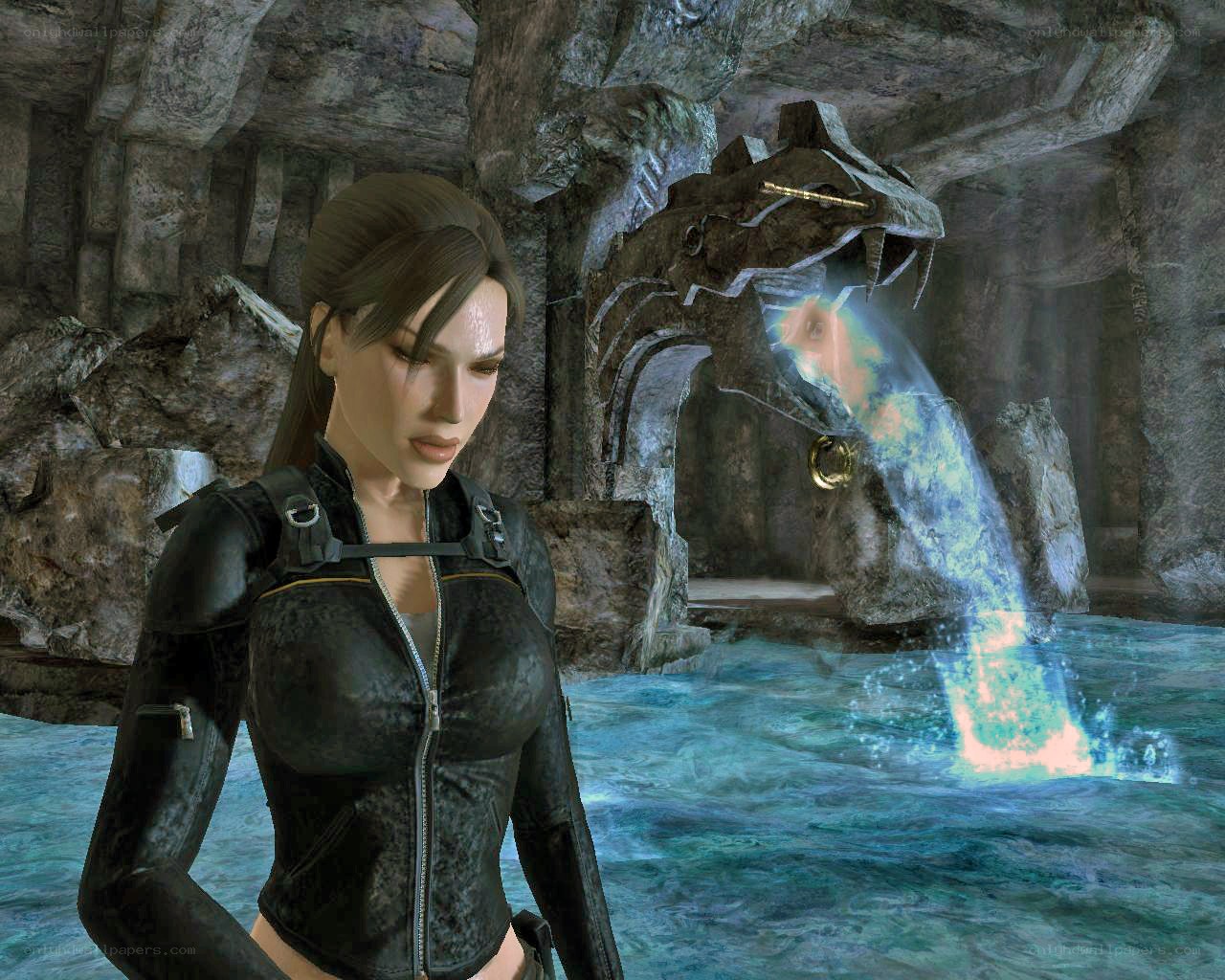 Lara Croft in ancient cave