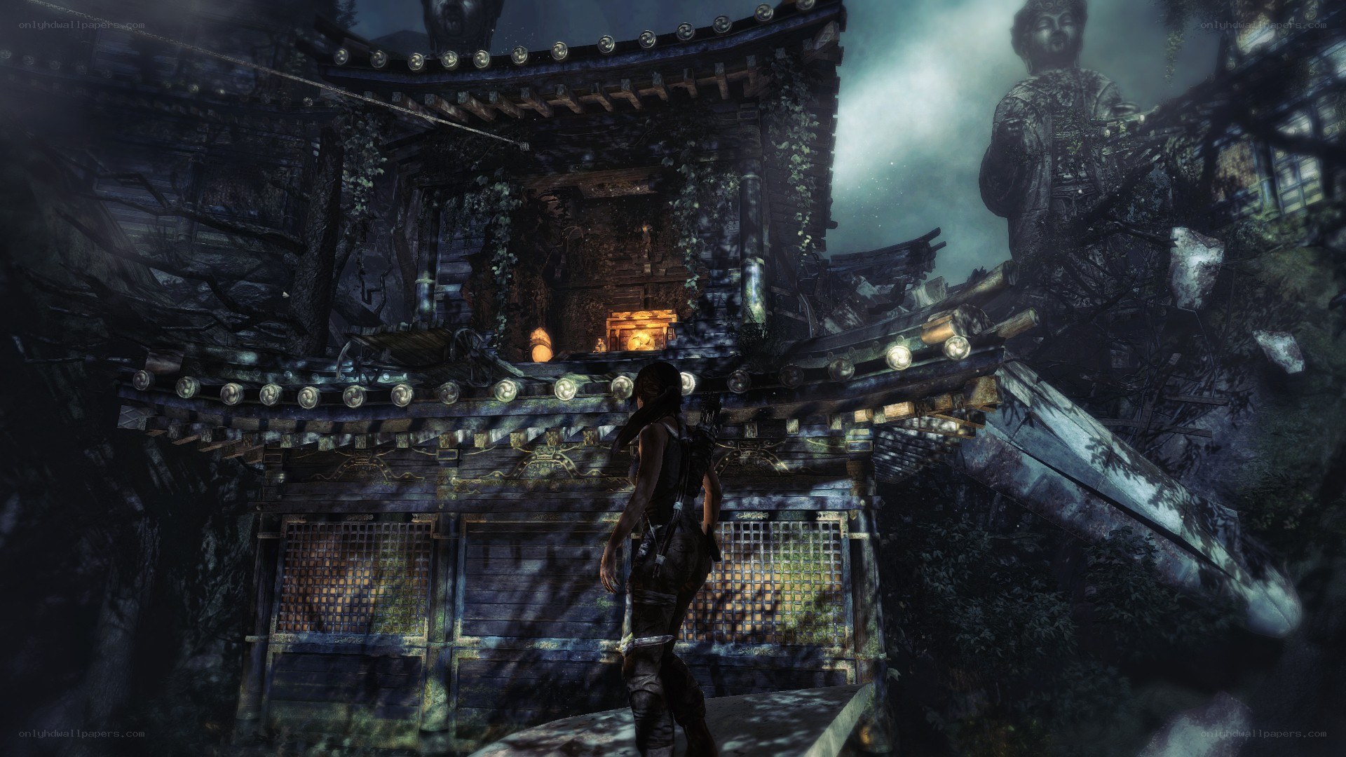 Lara Croft in ancient temple