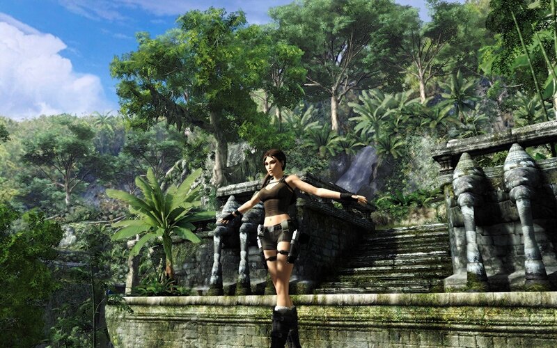 Lara Croft in jungle ruins