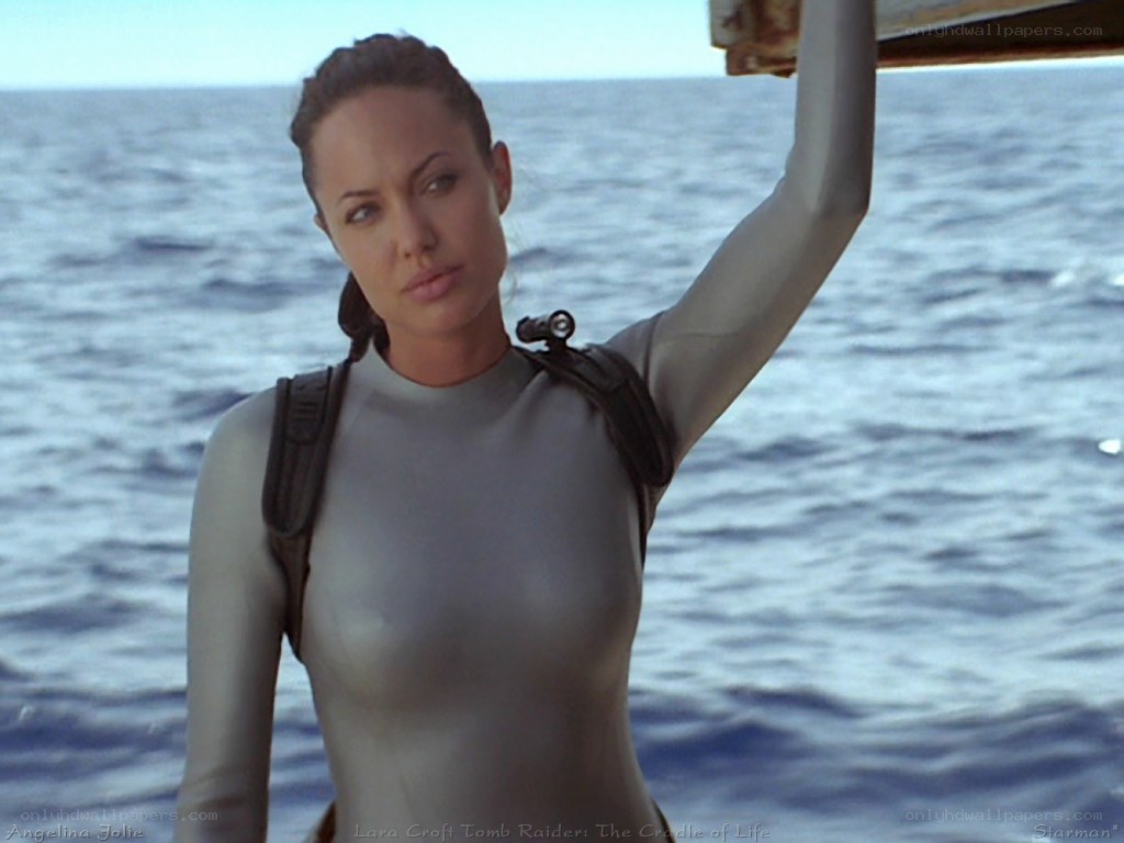 Lara Croft in wetsuit