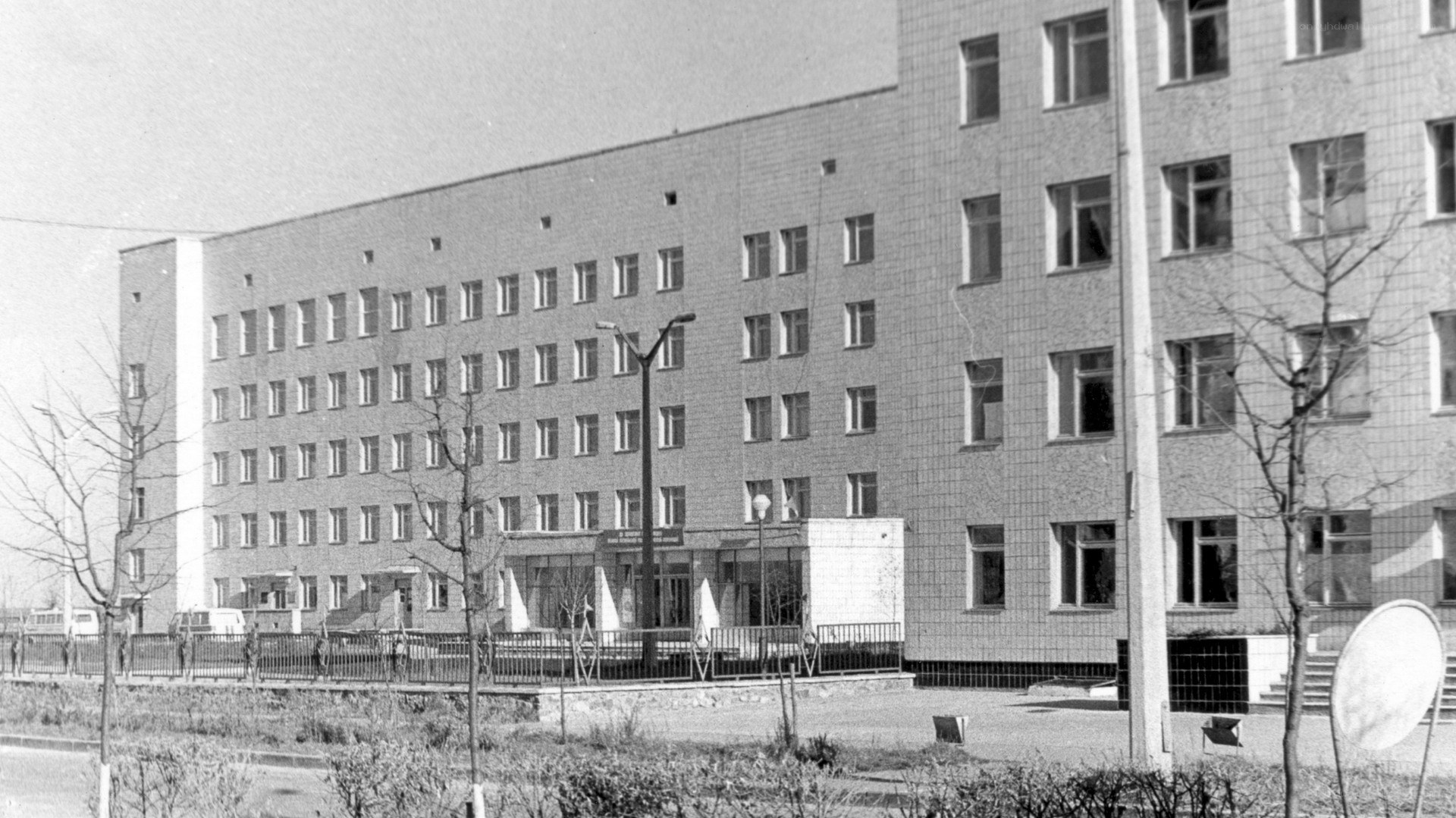 large building in black and white