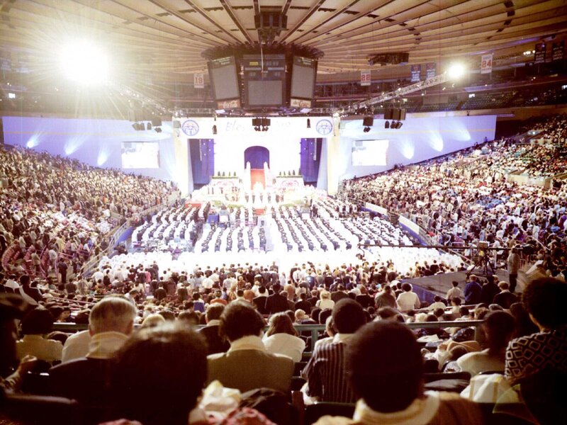 Large crowd at religious event