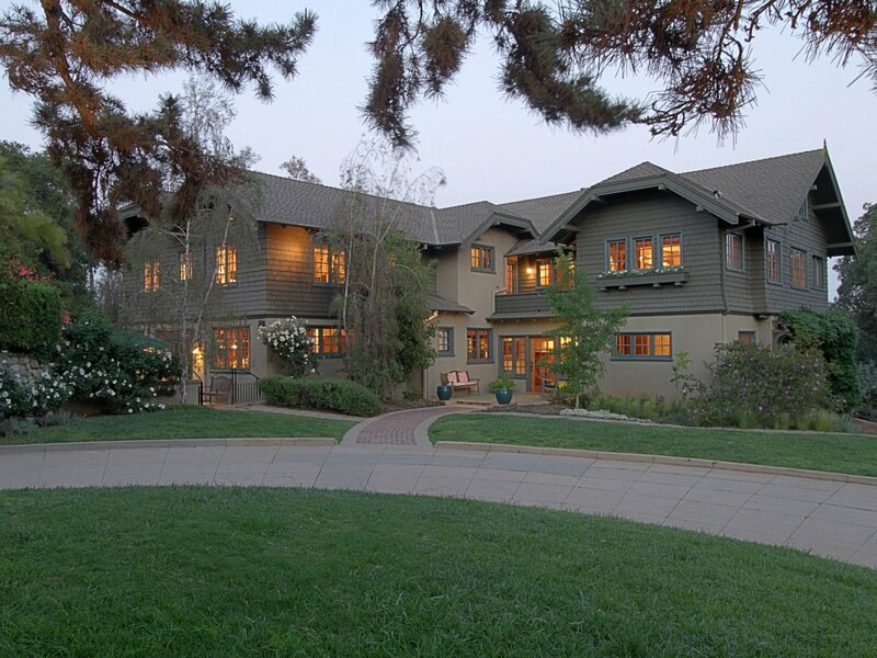 Large House at Dusk — Green