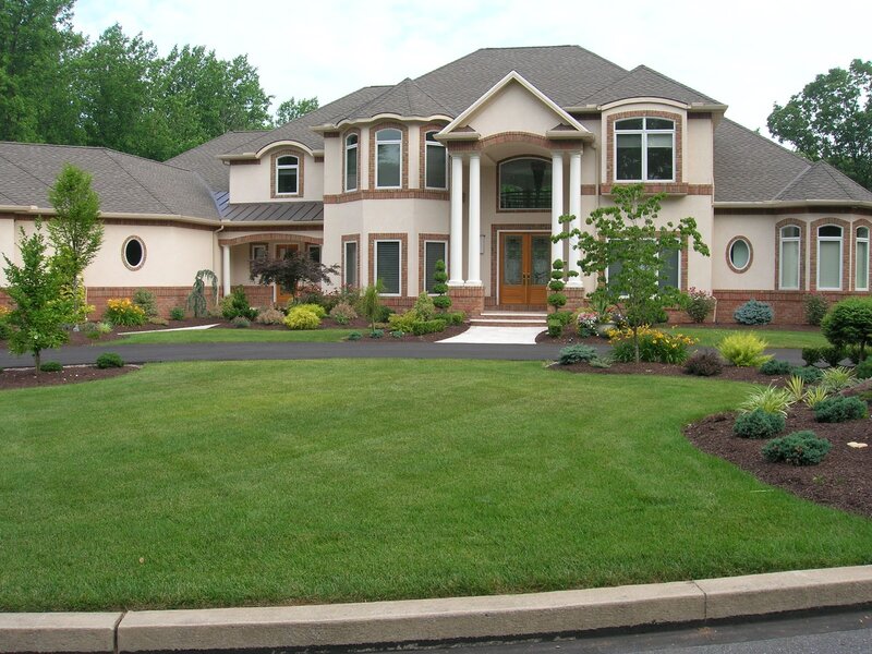 Large House with Front Yard