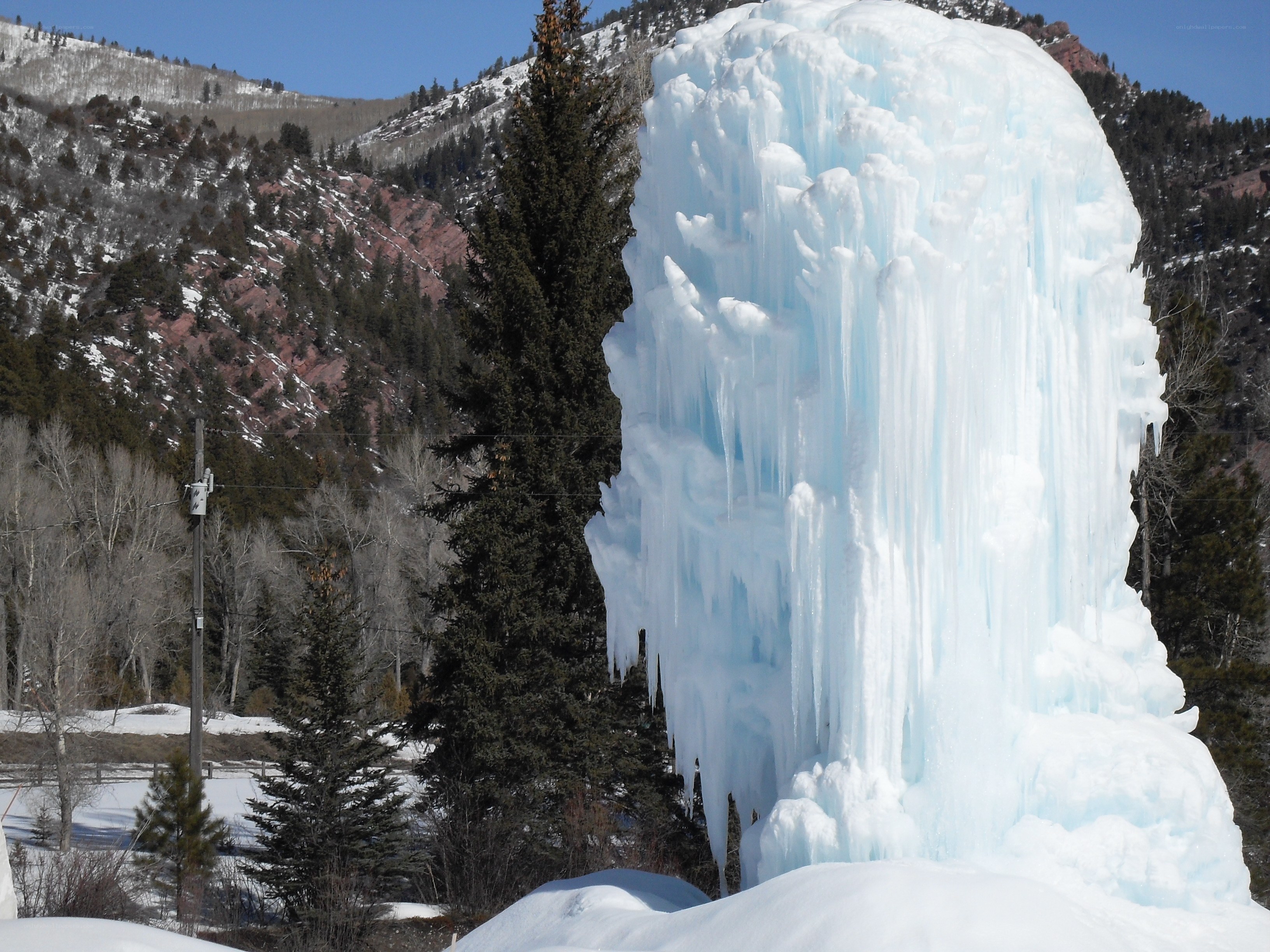 Large ice formation in mountain valley