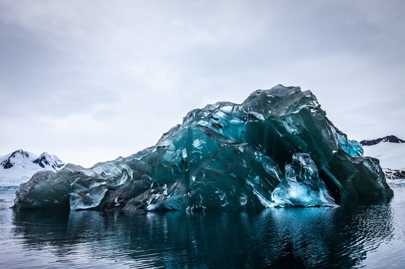 Large Iceberg in Water — Blue, Serene, Winter